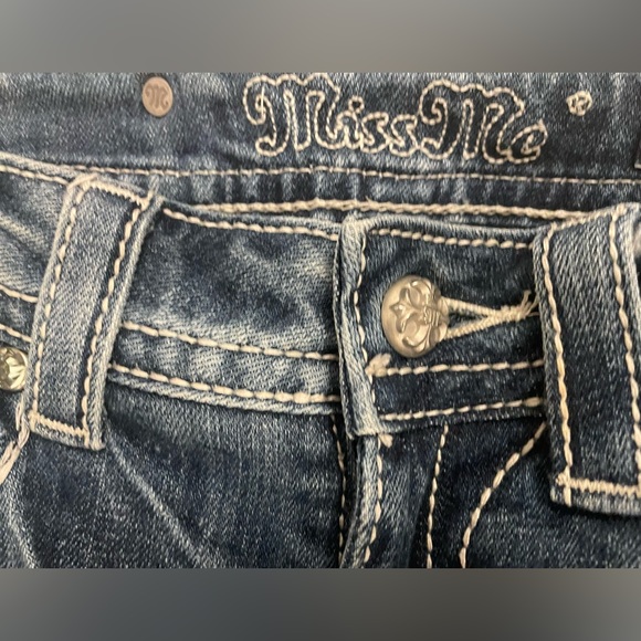Miss Me Jeans - Picture 9 of 13